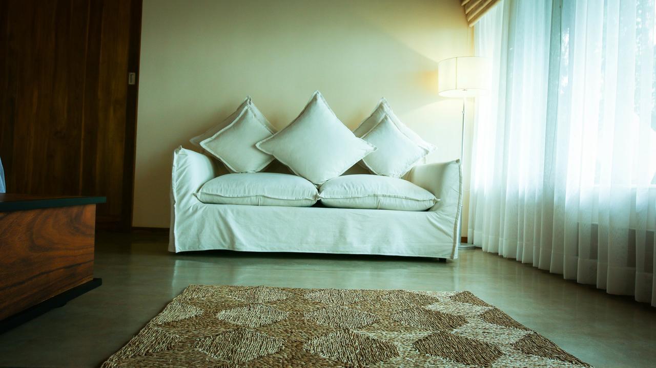Kings Pavilion Luxury Hotel Kandy Exterior foto